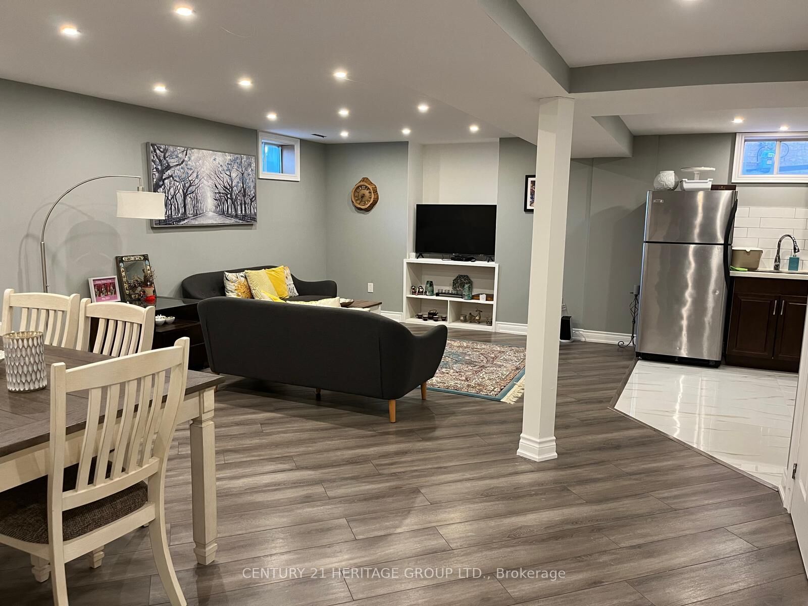 Property Photo:  7 Creekview Avenue  ON L4C 9X1 
