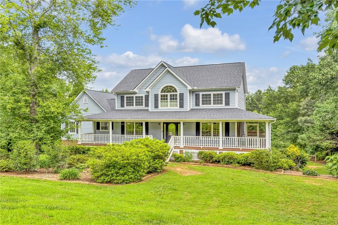 Property Photo:  204 Long View Lane  SC 29671 