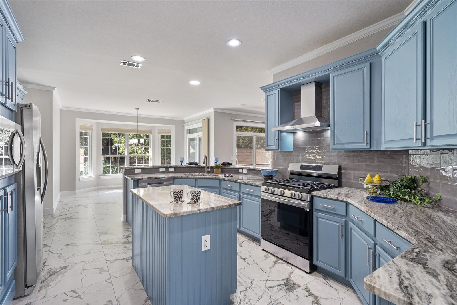 Property Photo:  302 Armstrong Drive  TX 78633 