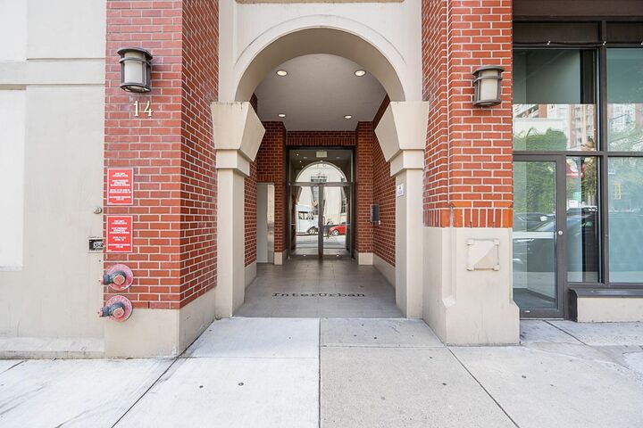 Property Photo: 14 Begbie Street 1407 BC V3M 0C4