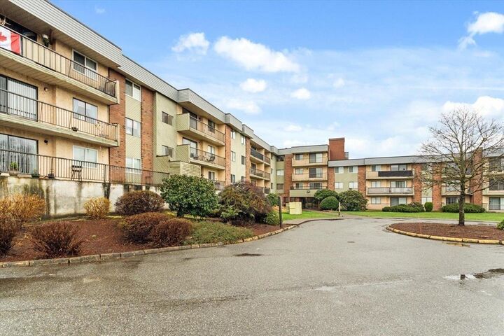 Photo de la propriété: 45598 McIntosh Drive 209 BC V2P 7J3