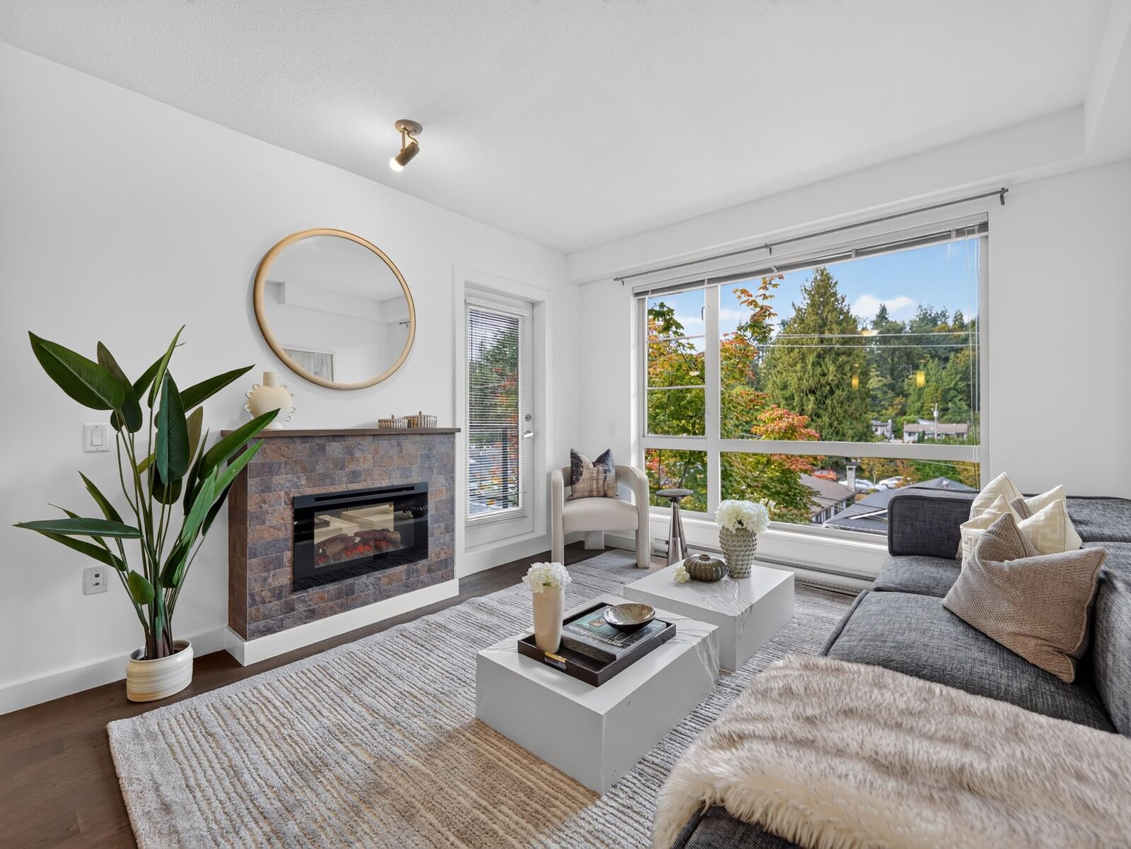 Property Photo:  1330 Marine Drive 316  BC V7L 2P7 
