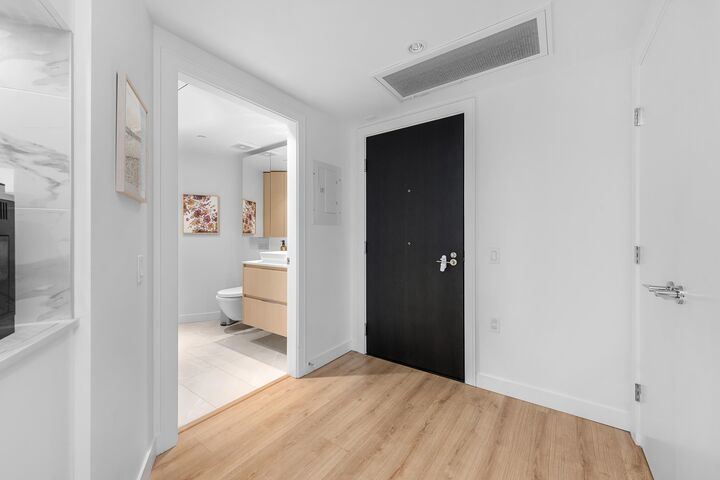 Property Photo:  1500 Fern Street 603  BC V7J 0E6 