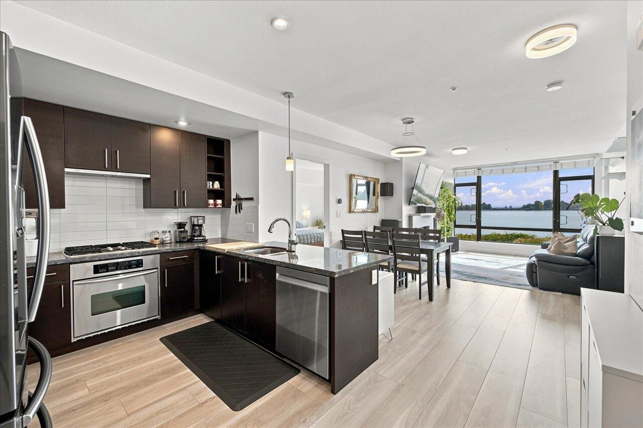 Property Photo:  14200 Riverport Way 202  BC V6W 1M4 