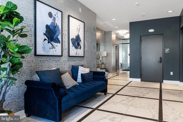 Property Photo:  141 West Street 308  MD 21401 