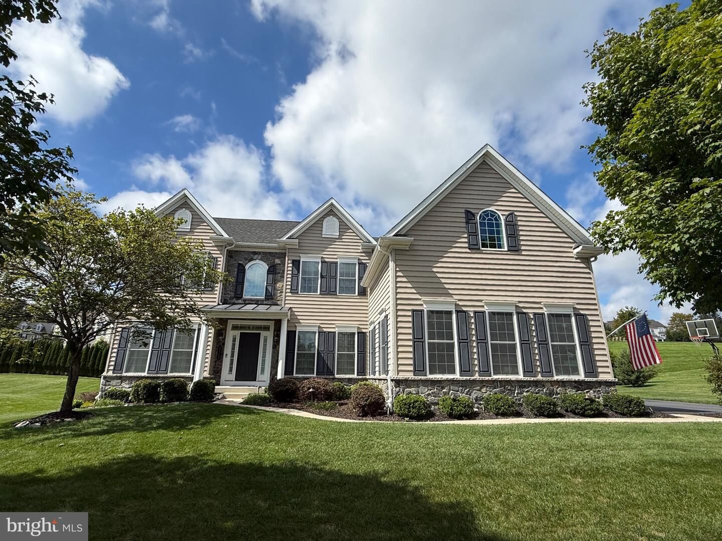 Property Photo:  4165 Thompsondale Road  PA 18036 