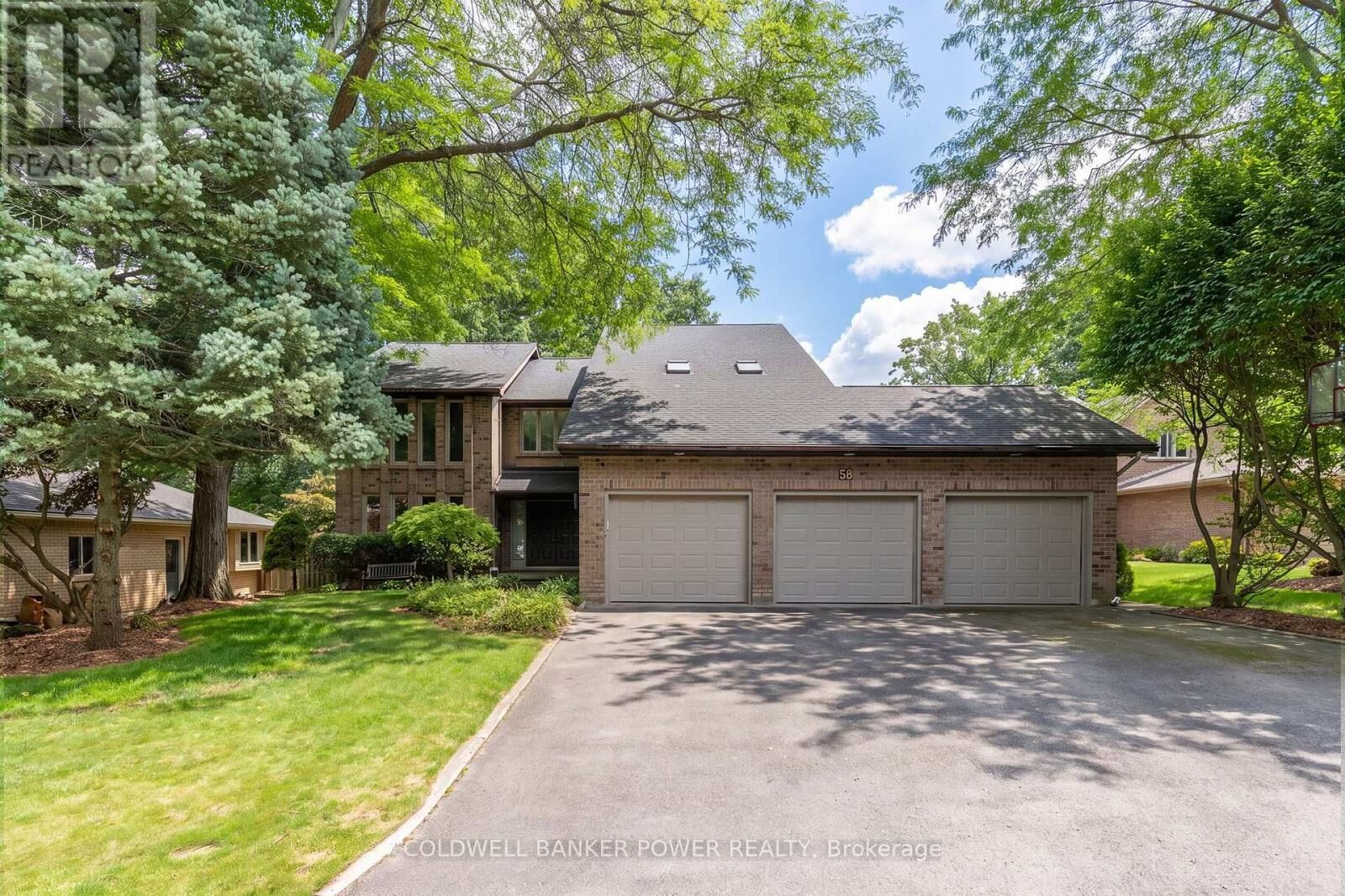 Property Photo:  58 Mapleton Place  ON N6K 4A6 