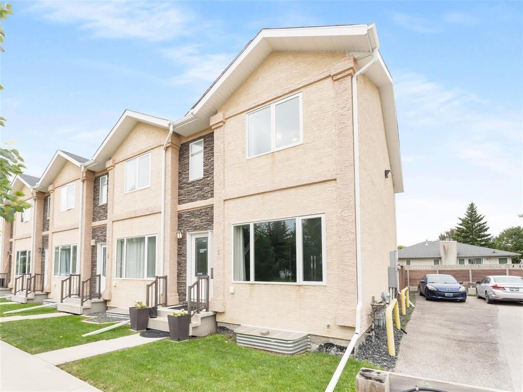 Property Photo:  40 Quail Ridge Road  MB R2Y 2K2 