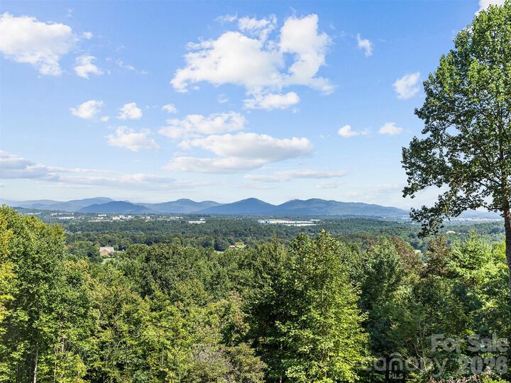 Property Photo:  114 Split Rock Trail 8  NC 28704 