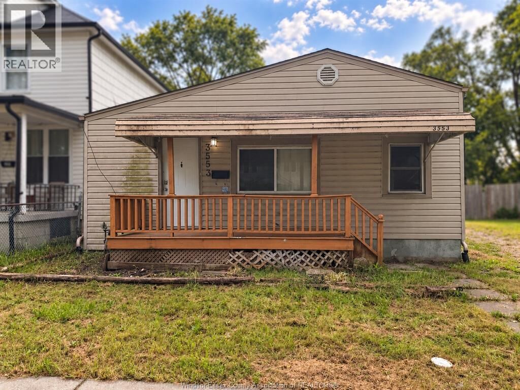 Property Photo:  3553 King Street  ON N9C 1P4 