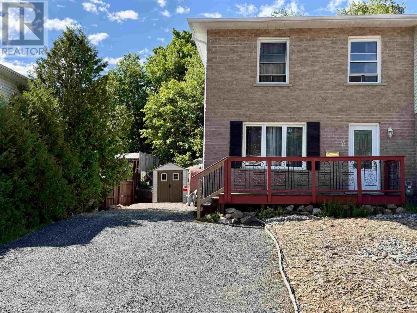 Property Photo:  8 Feltz Rd  ON P5A 3P9 