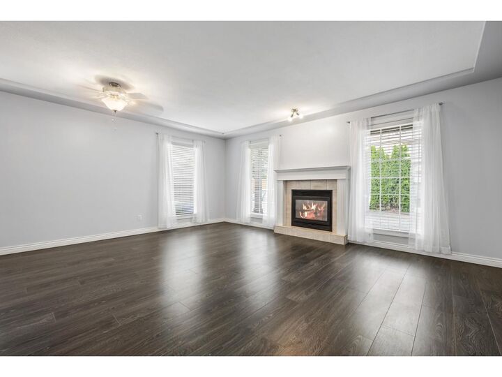 Property Photo:  46008 Bole Avenue 2 &Amp 4  BC V2P 2V5 