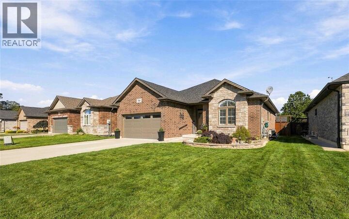 Photo de la propriété:  740 Remington Court  ON N7S 0C4 