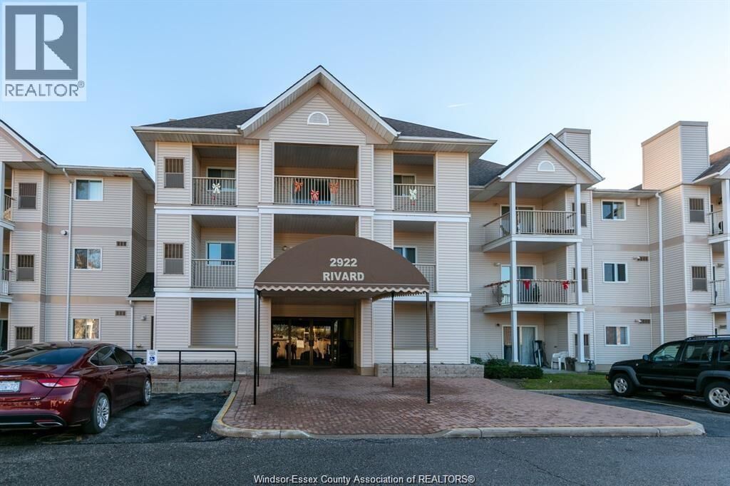Property Photo:  2922 Rivard 112  ON N8T 3N9 
