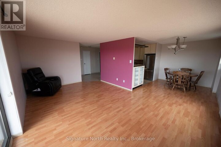 Property Photo:  405 Waverley Street 1304  ON P7B 1B8 