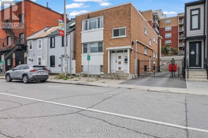 Property Photo:  184 Murray Street 4  ON K1N 5M8 