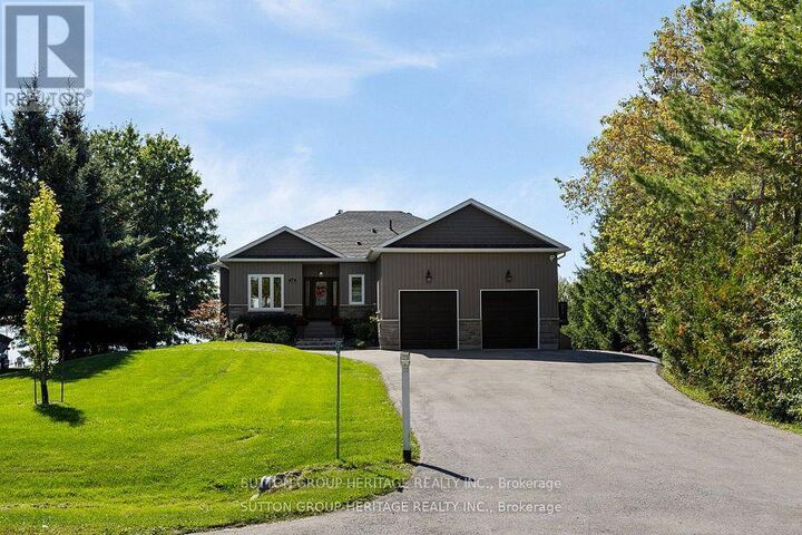 Property Photo:  52 Hillside Drive  ON K0M 2C0 