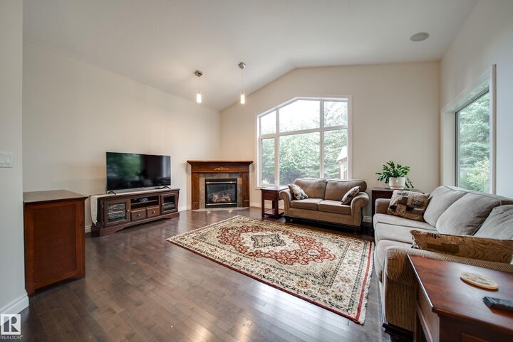 Property Photo:  2410 Warry Place SW  AB T6W 0P1 