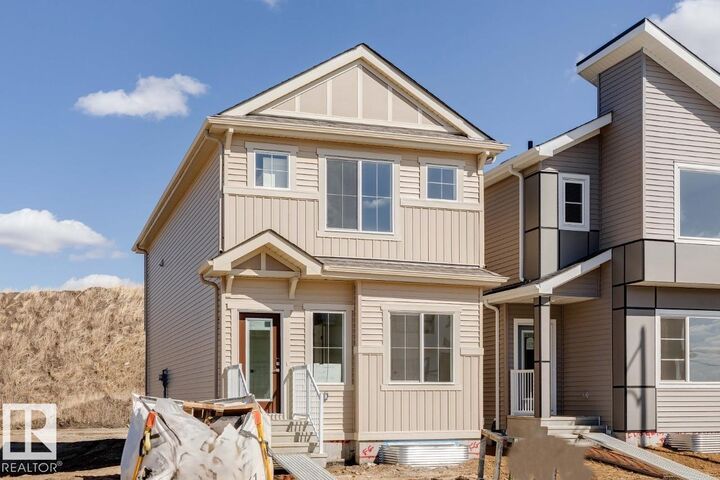 Property Photo:  319 Edgemont Drive NW  AB T6M 3G7 