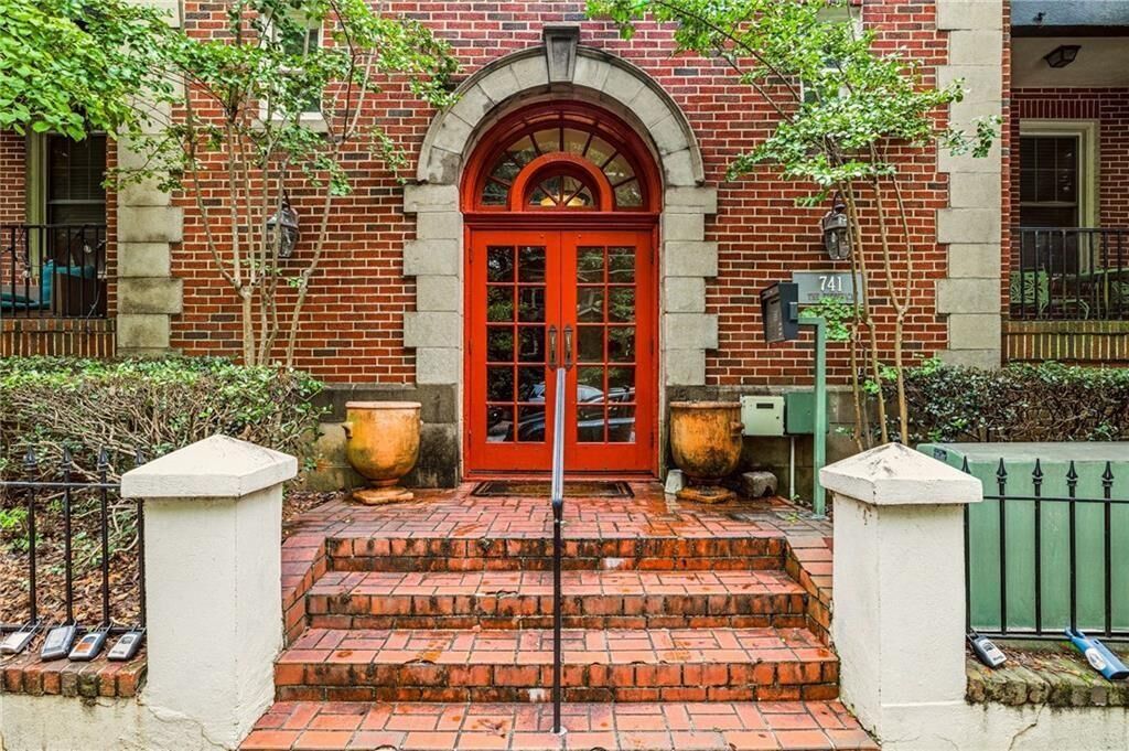 Property Photo:  741 Frederica Street NE 23  GA 30306 