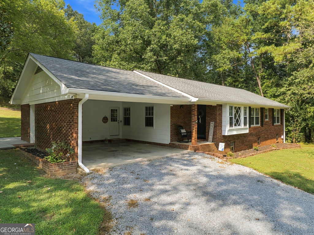 Property Photo: 1634 Little Texas Valley Road NW GA 30165