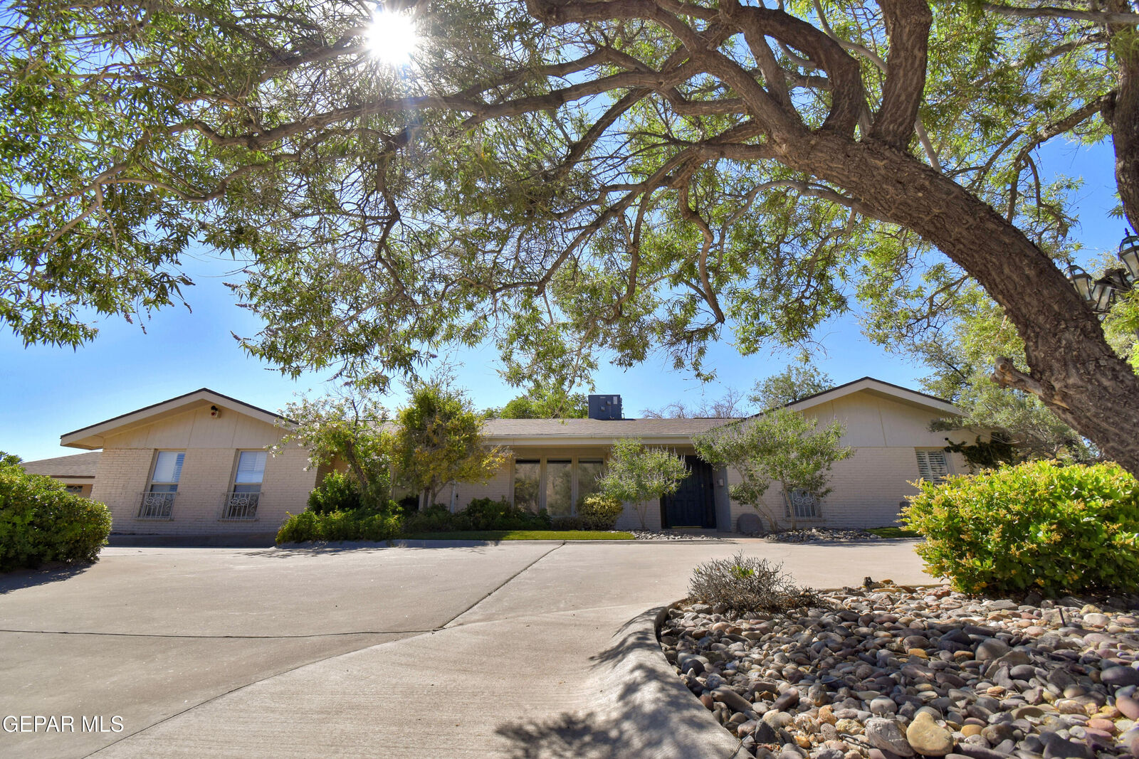 Property Photo: 849 River Oaks Drive TX 79912