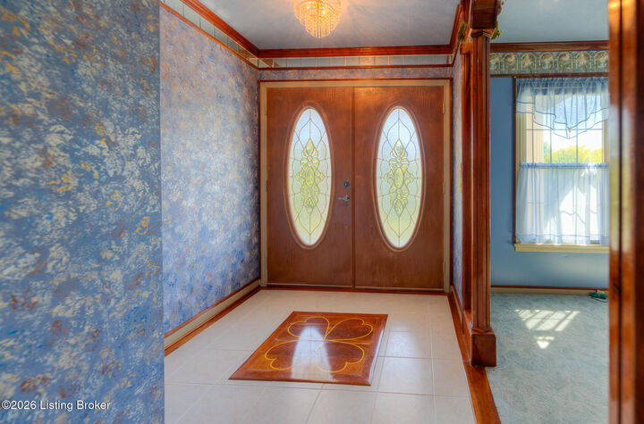 Property Photo:  203 Ridge Rd  KY 40165 