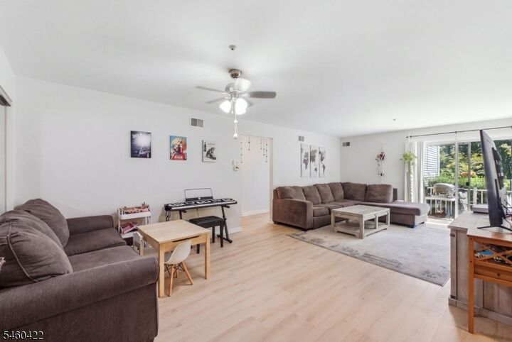 Property Photo: 41 Crestview Ln 41 NJ 07856