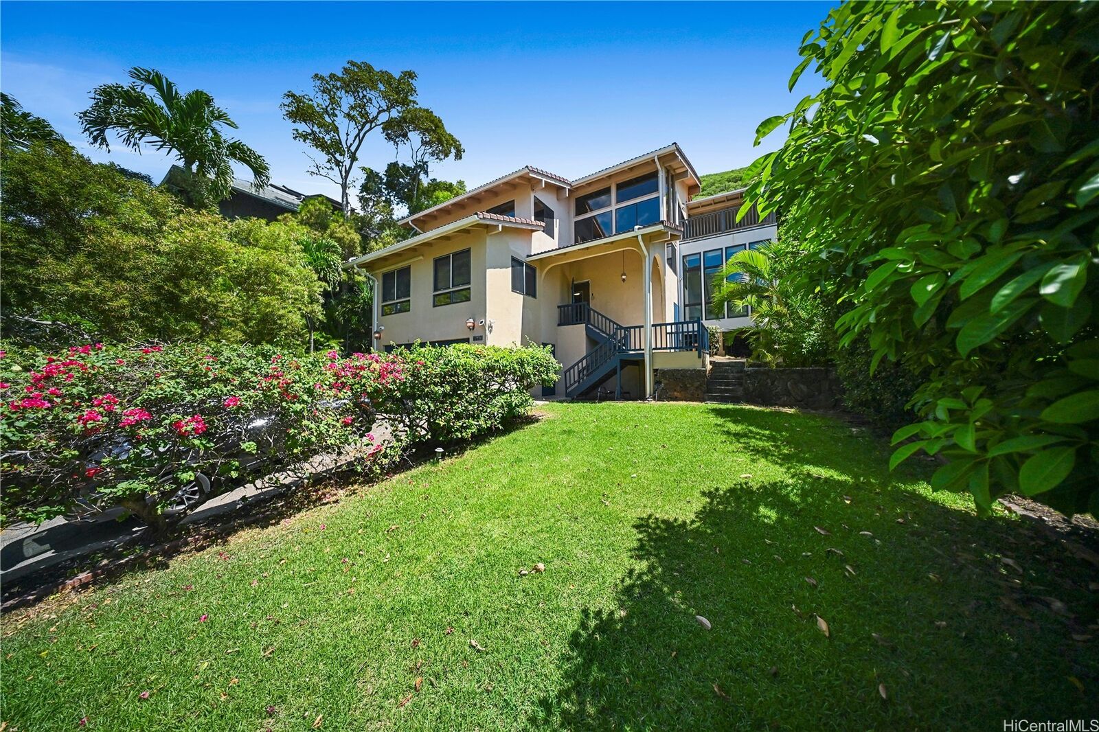 Property Photo:  5943 Haleola Street  HI 96821 