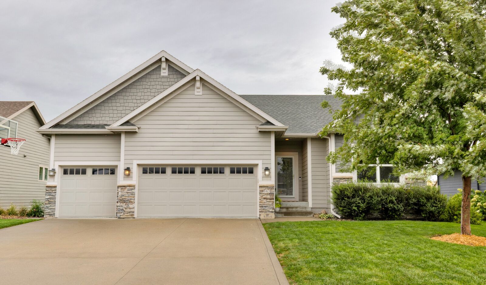 Property Photo:  645 NE Traverse Drive  IA 50263 