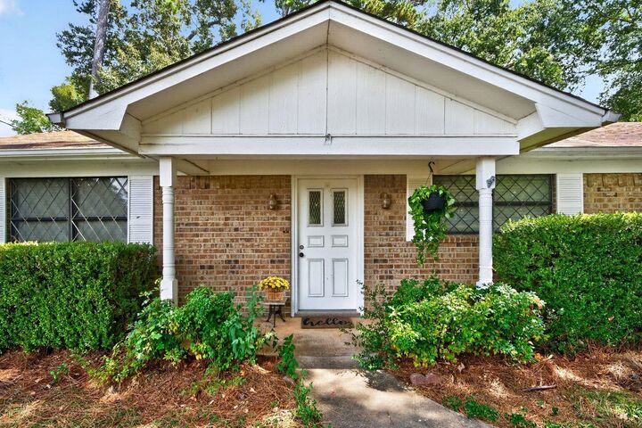 Property Photo: 106 Quail Dr TX 75672