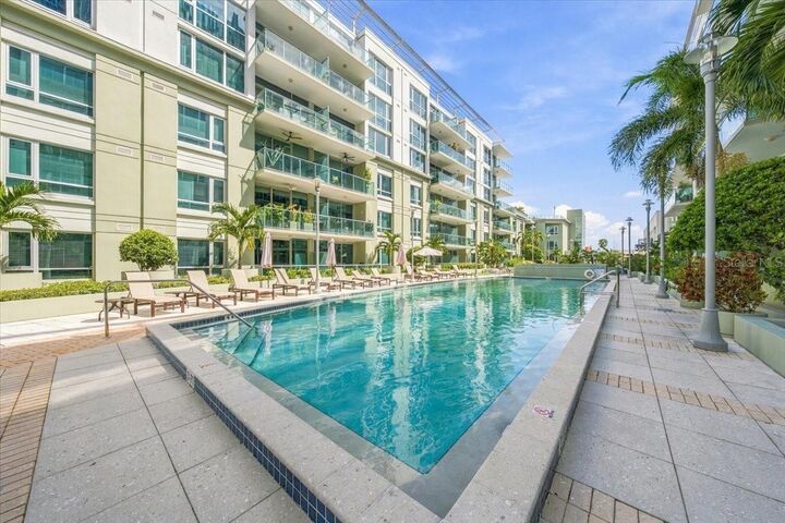 Property Photo:  111 N 12th Street 1704  FL 33602 