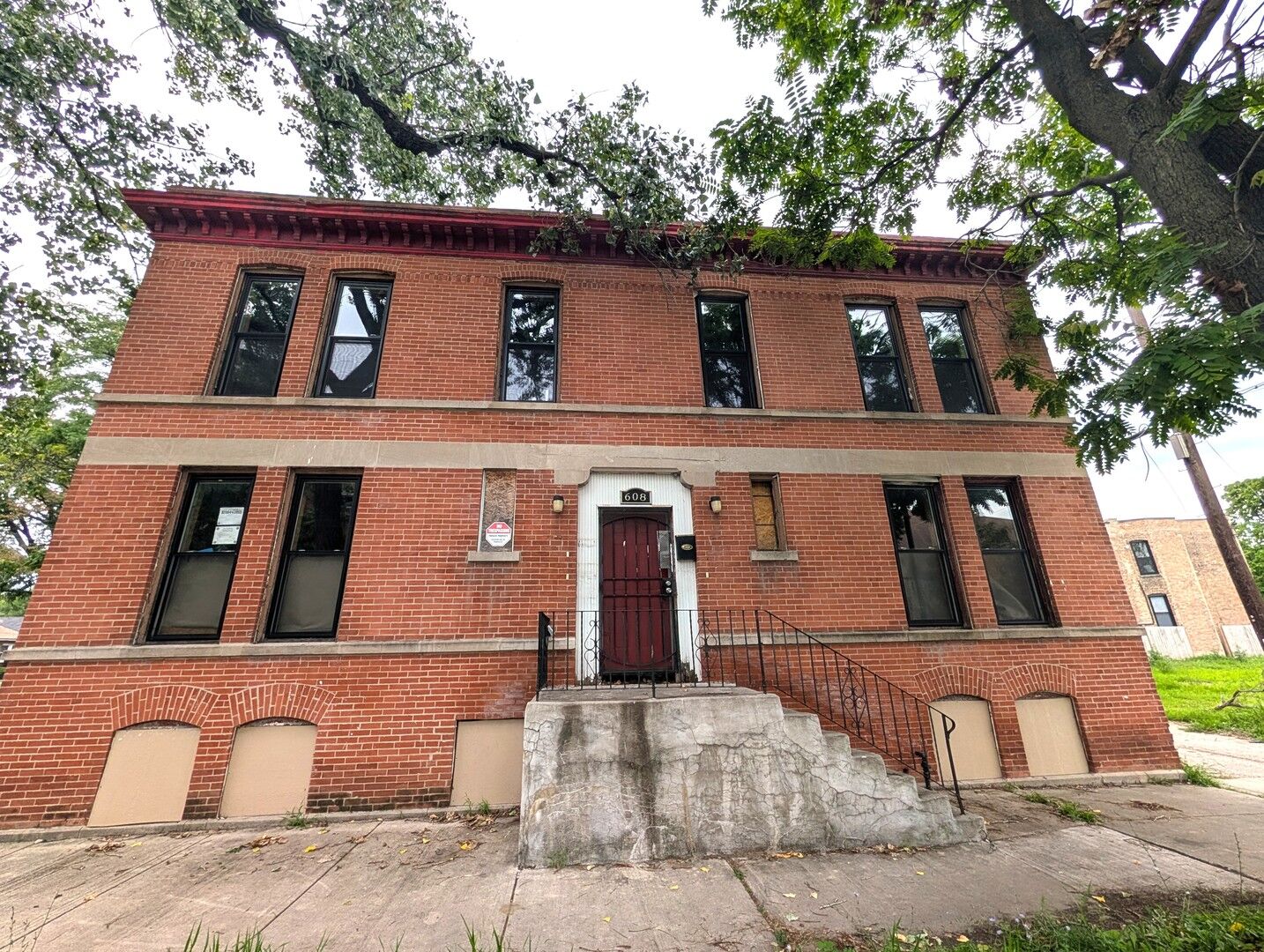 Property Photo:  608 E 64th Street  IL 60637 