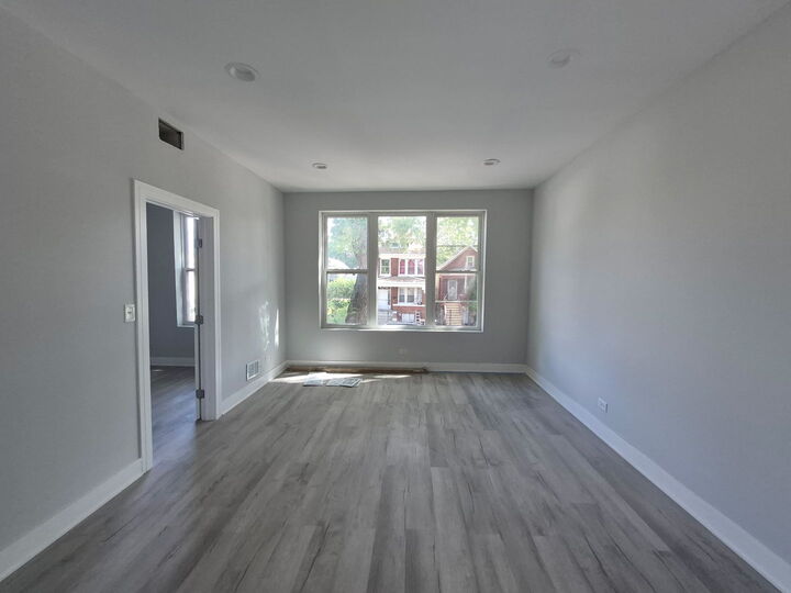 Property Photo: 5320 S Laflin Street IL 60609