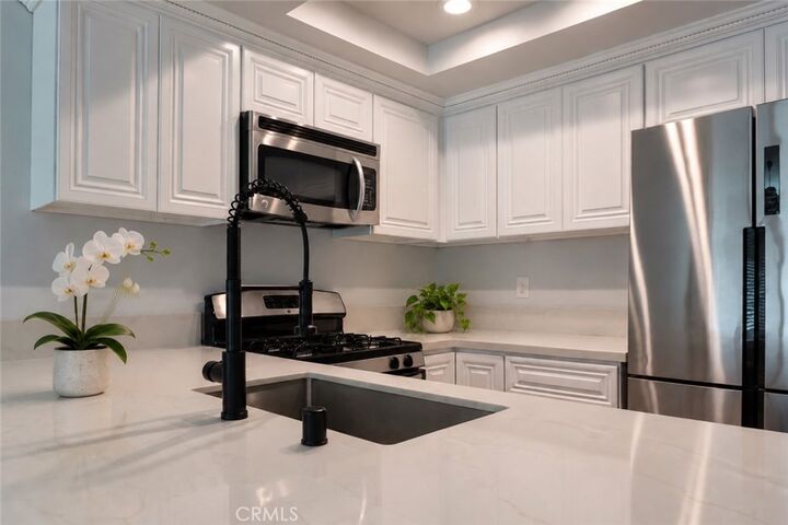 Property Photo: 26262 Via Mistral CA 92675