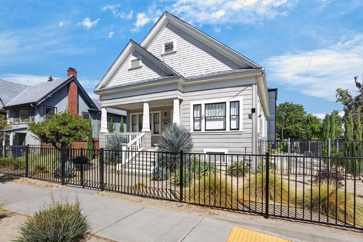 Property Photo:  3055 5th Avenue  CA 95817 