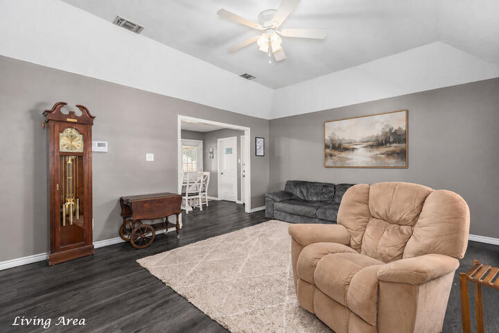 Property Photo:  190 Cr 8113  TX 75964 