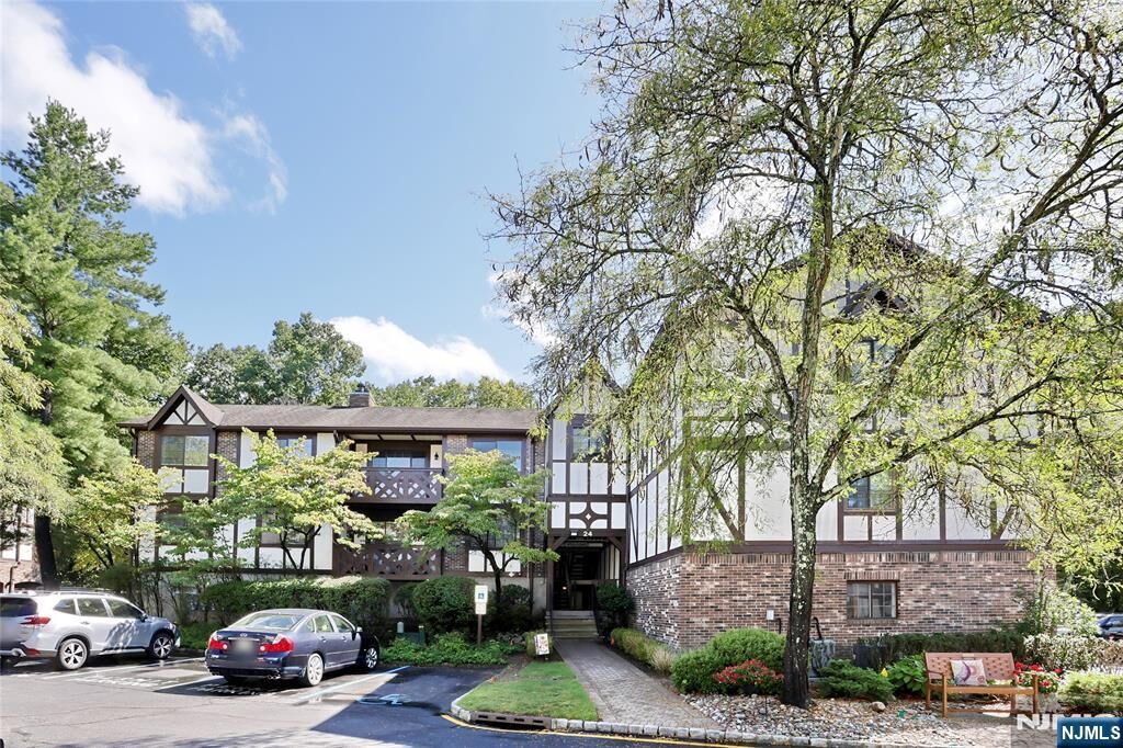 Property Photo: 2406 Hemingway 2406 NJ 07430