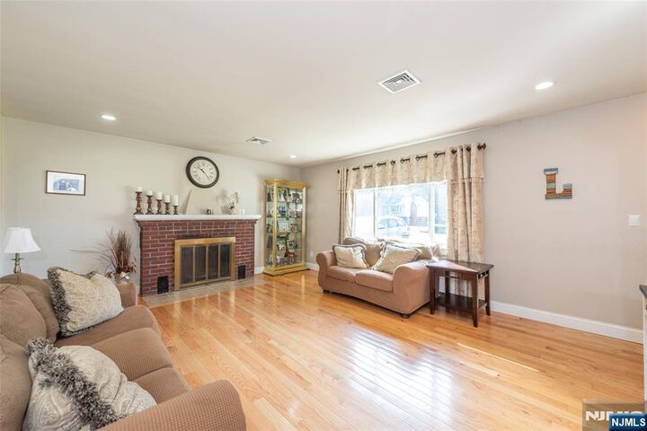 Property Photo:  47 Grove Street  NJ 07438 