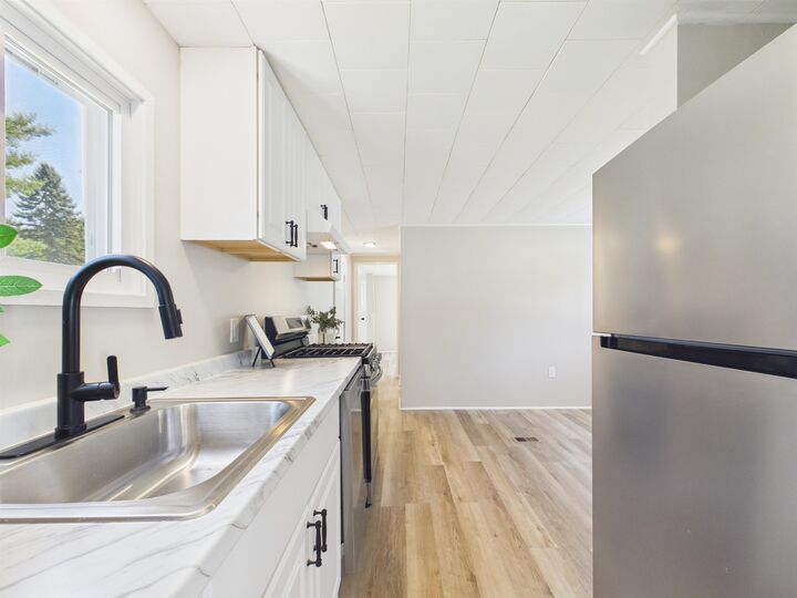 Property Photo: 11 Finch Street NH 03431