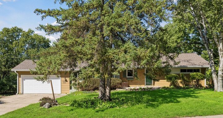 Property Photo: 2131 Perry Avenue N MN 55422
