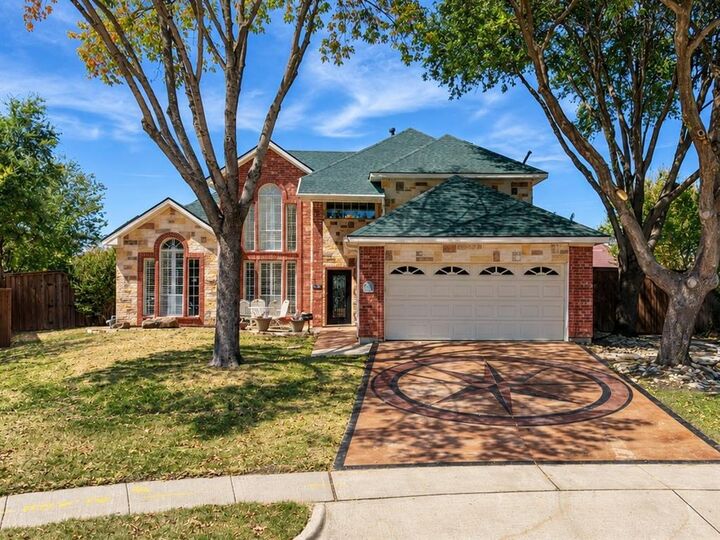 Photo de la propriété:  202 Browning Lane  TX 75052 