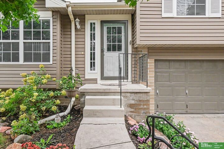 Property Photo:  12906 Vernon Avenue  NE 68164 