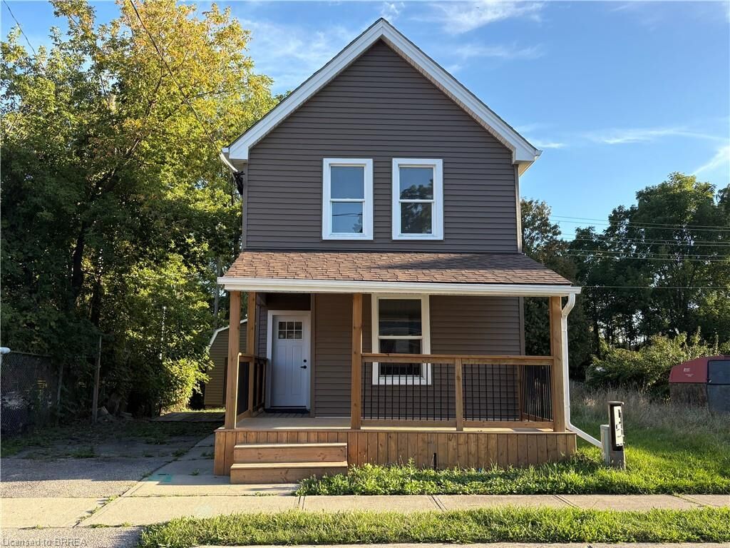 Property Photo:  17 Able Avenue  ON N3S 2Y4 