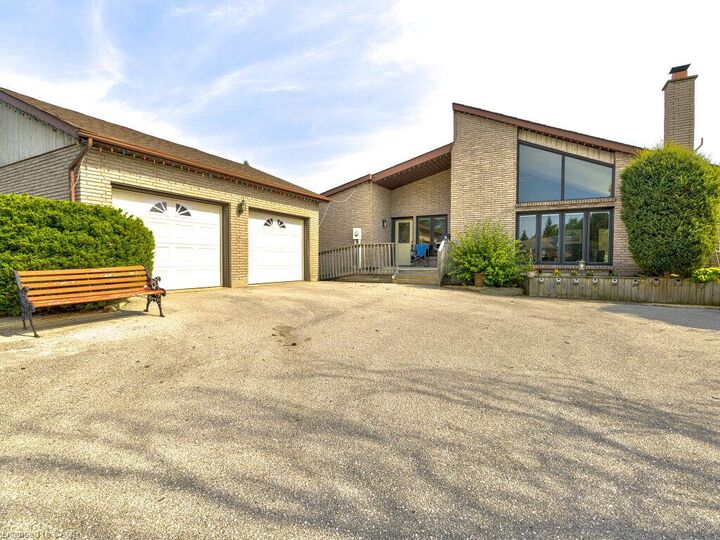 Property Photo:  11331 Amos Drive  ON L0P 1B0 