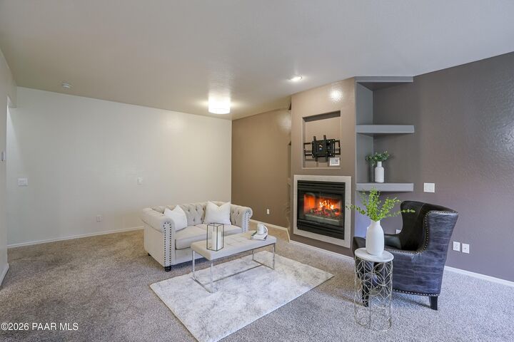 Property Photo: 1132 Hughes Street AZ 86305