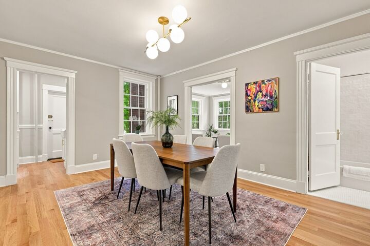 Property Photo:  43 Linnaean 2A  MA 02138 