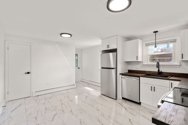 Property Photo: 3 Hampton St MA 01604