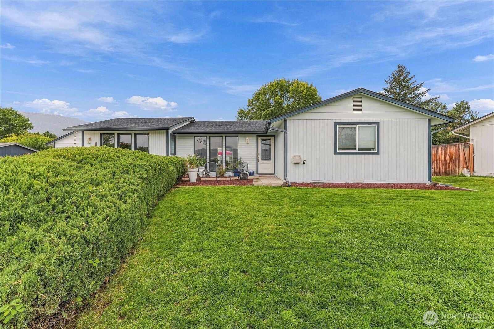 Property Photo:  3064  Conarty Rd  WA 98828 