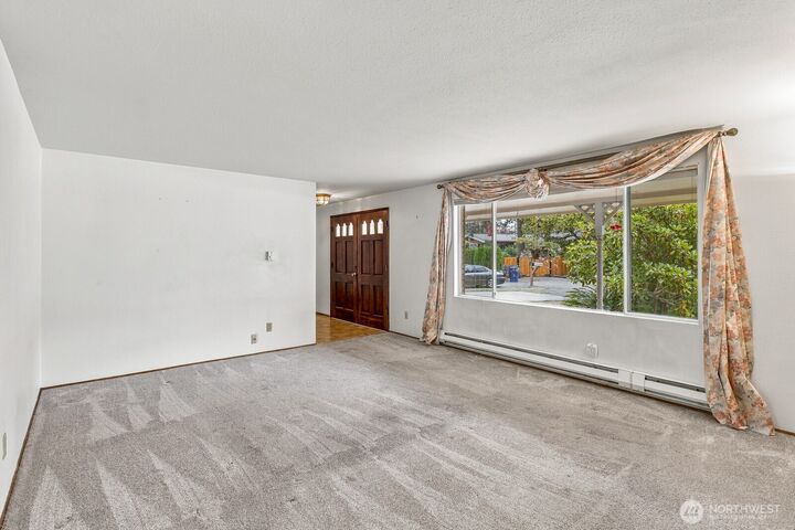 Property Photo: 2322 98th Street SE WA 98208